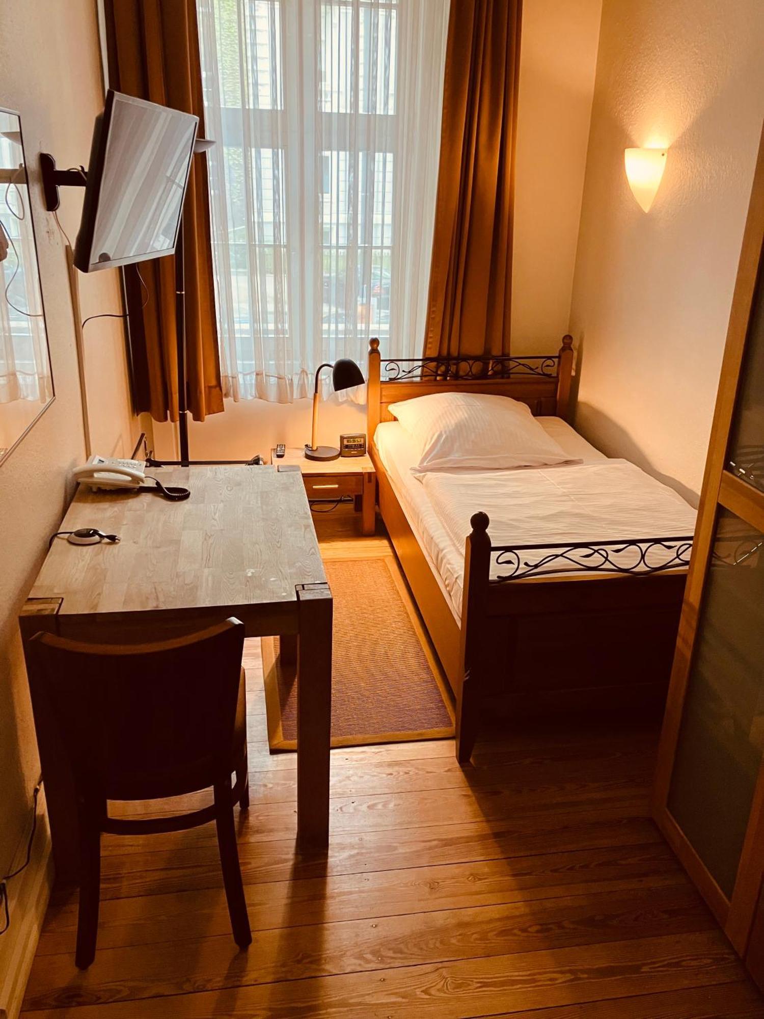 Amsterdam 3* Hamborg